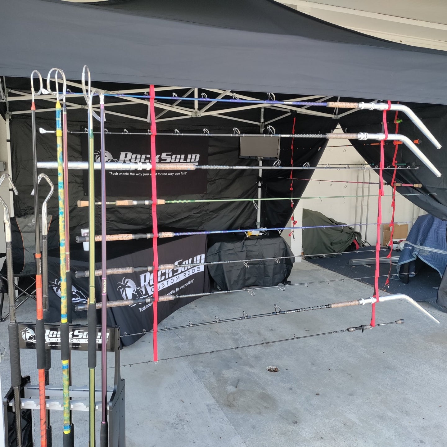 Carbon fiber vs. Fiberglass vs. Carbon composite rods Rock Solid